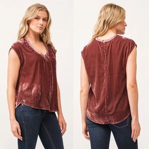 NWOT Dear John Velvet Yanis V-Neck Sleeveless Top M